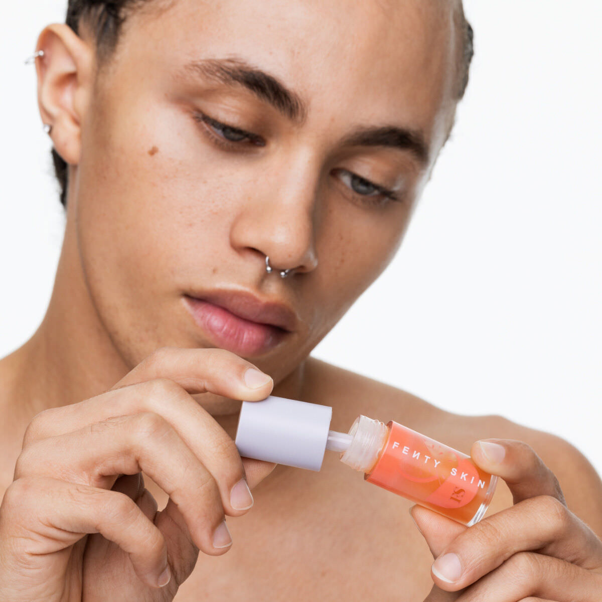 FENTY TREATZ LIP OIL HIDRATANTE (ACEITE HIDRATANTE PARA LABIOS)